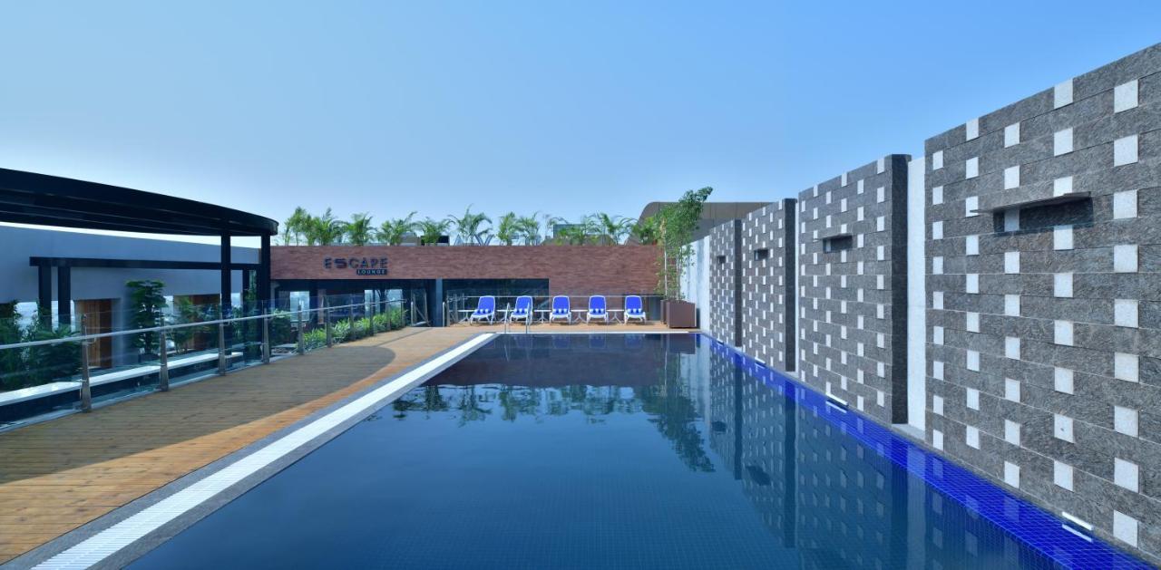 Hotel Courtyard By Marriott Nashik Esterno foto
