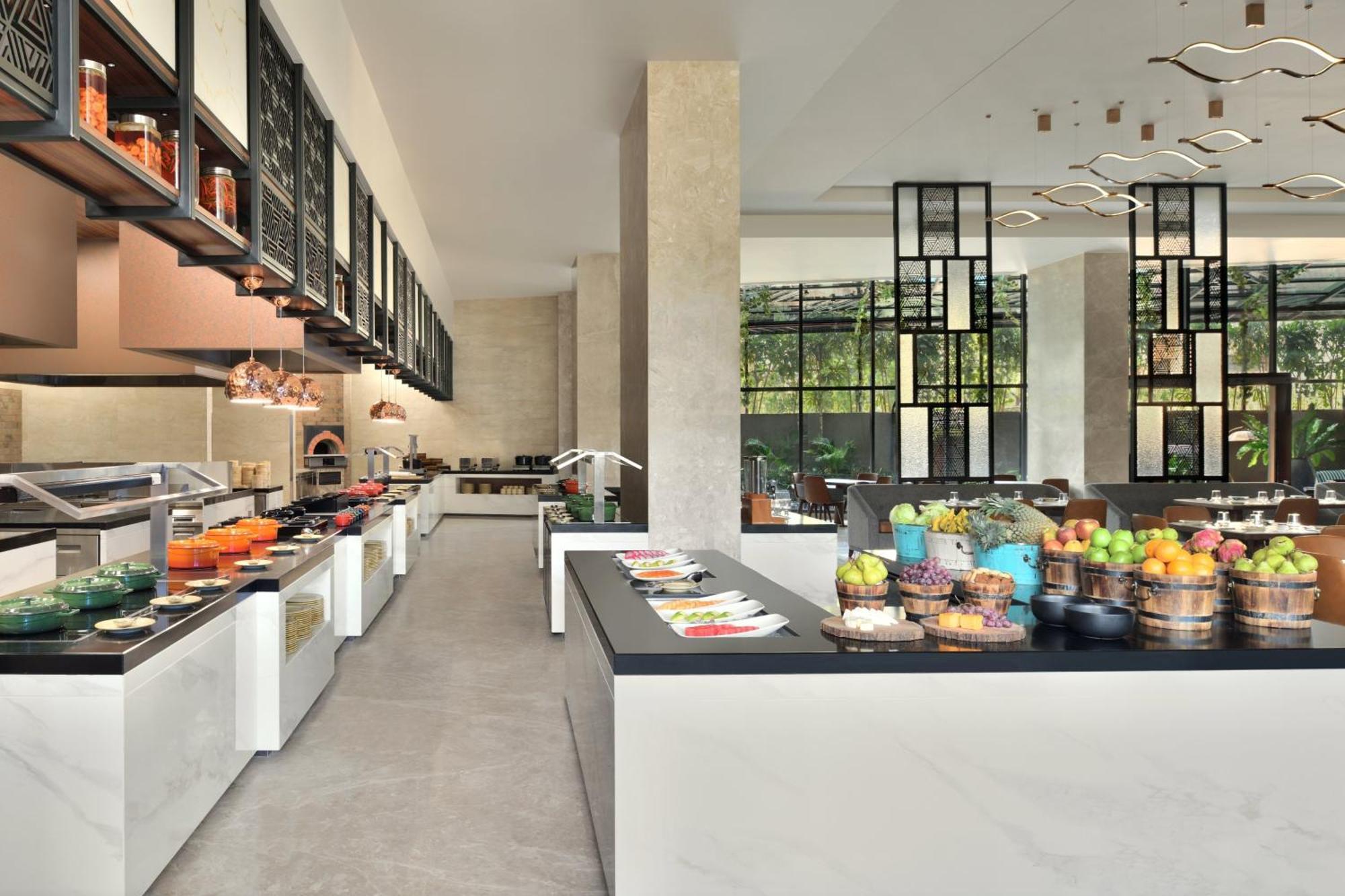 Hotel Courtyard By Marriott Nashik Esterno foto