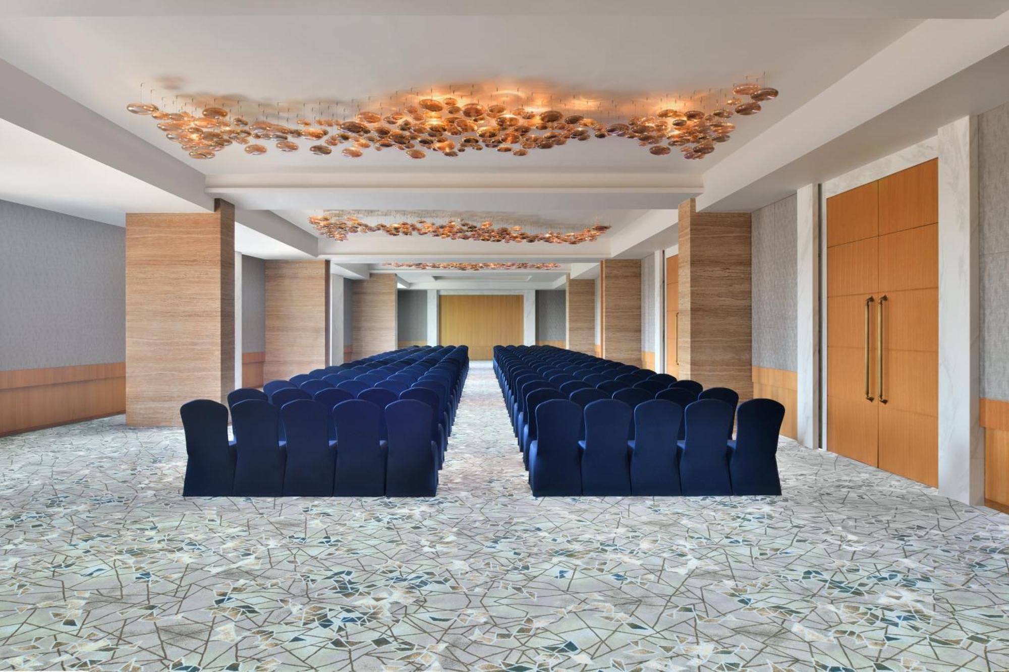 Hotel Courtyard By Marriott Nashik Esterno foto